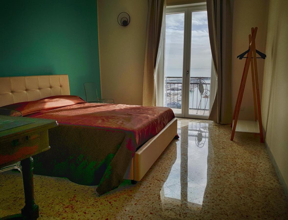 مبيت وإفطار ساليرنو Casa Sul Mare المظهر الخارجي الصورة