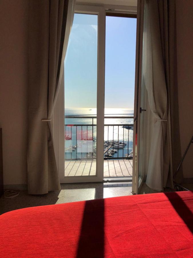 مبيت وإفطار ساليرنو Casa Sul Mare المظهر الخارجي الصورة